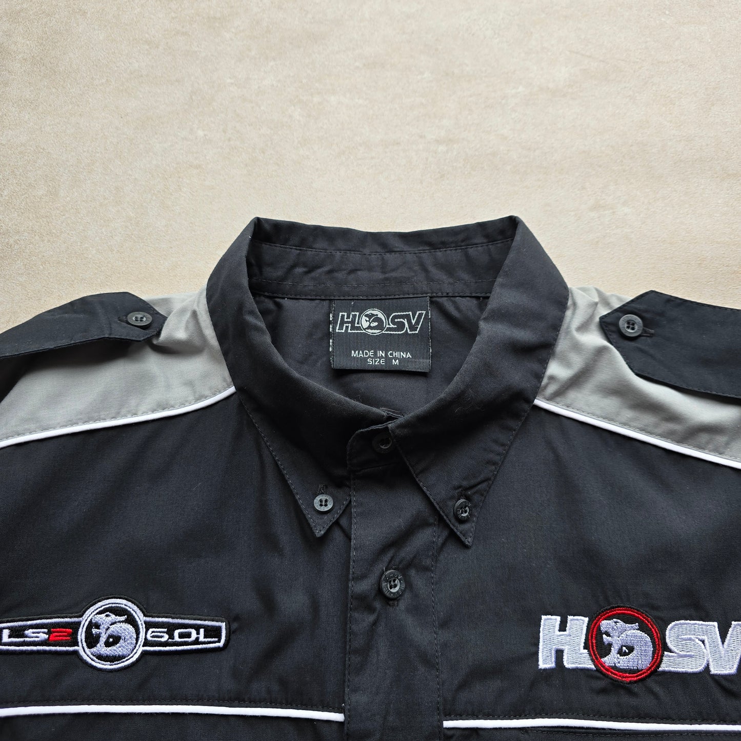 HSV Short Sleeve Button Up Shirt - M