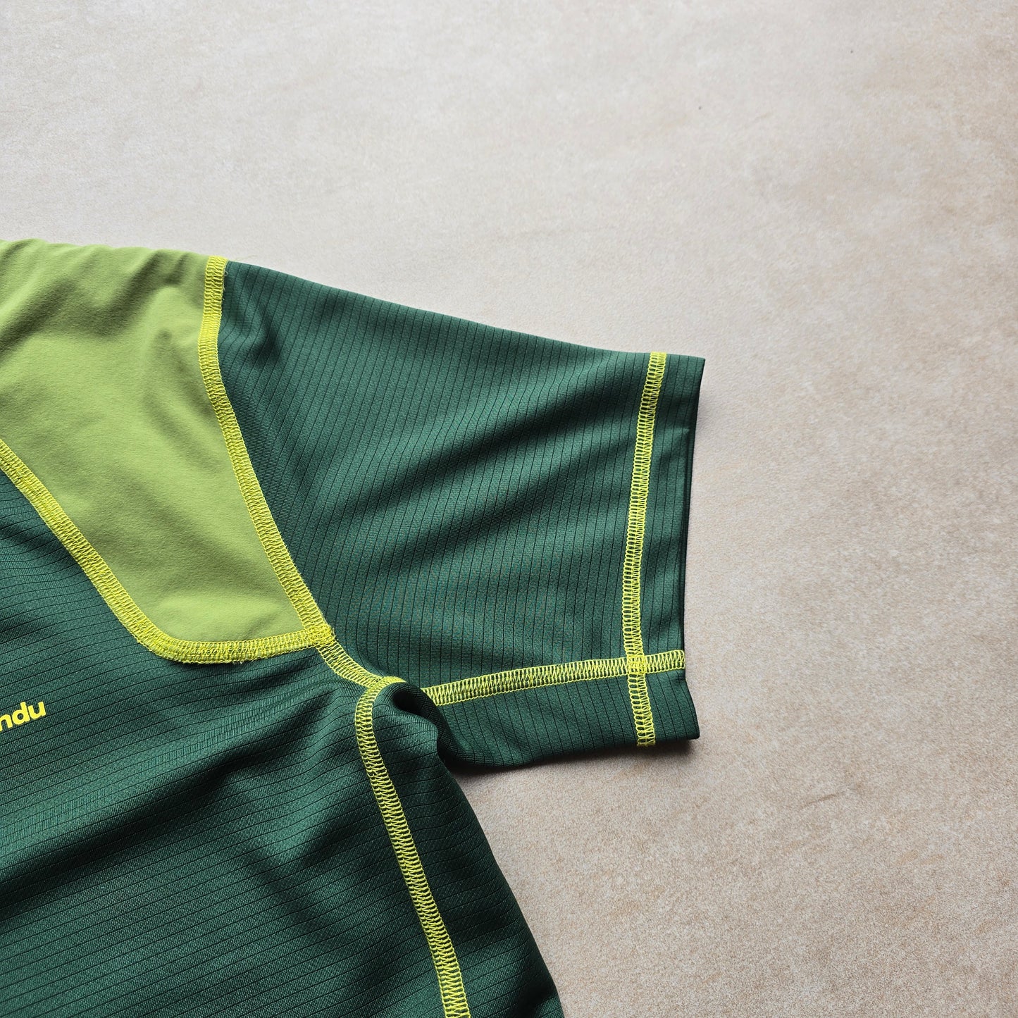 Kathmandu Trail-TOUGH Tee - S
