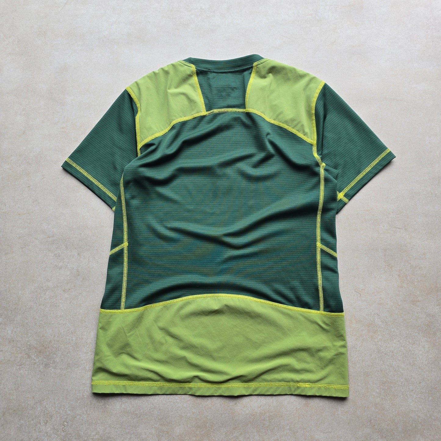 Kathmandu Trail-TOUGH Tee - S