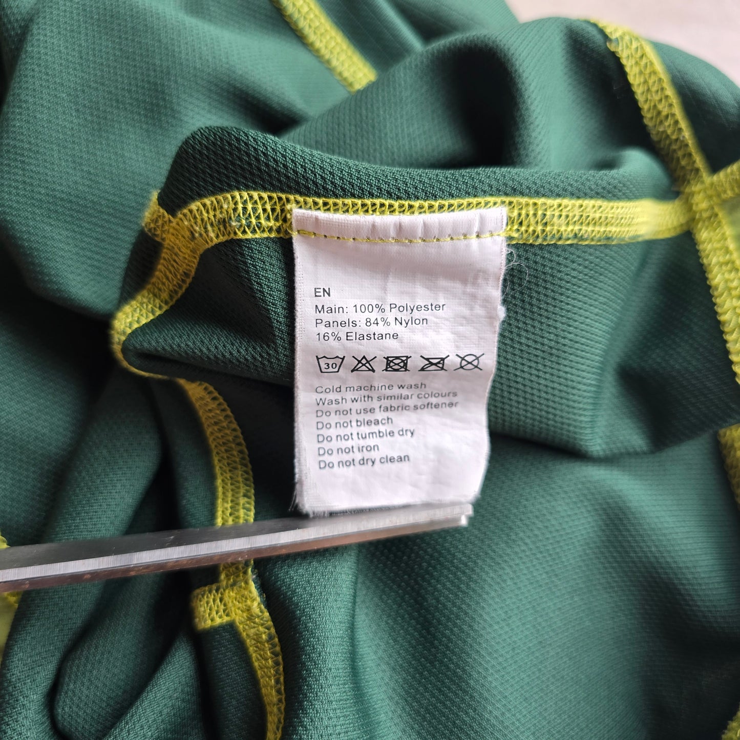 Kathmandu Trail-TOUGH Tee - S