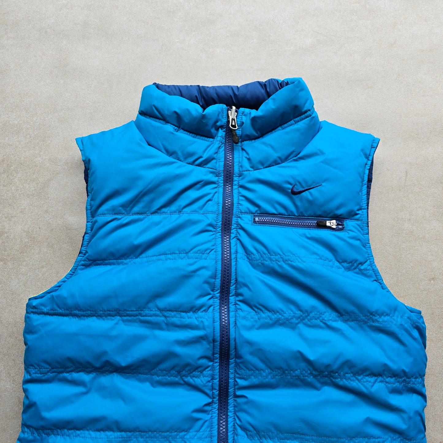 Vintage Nike Reversible 550 Puffer Vest - WMNS M