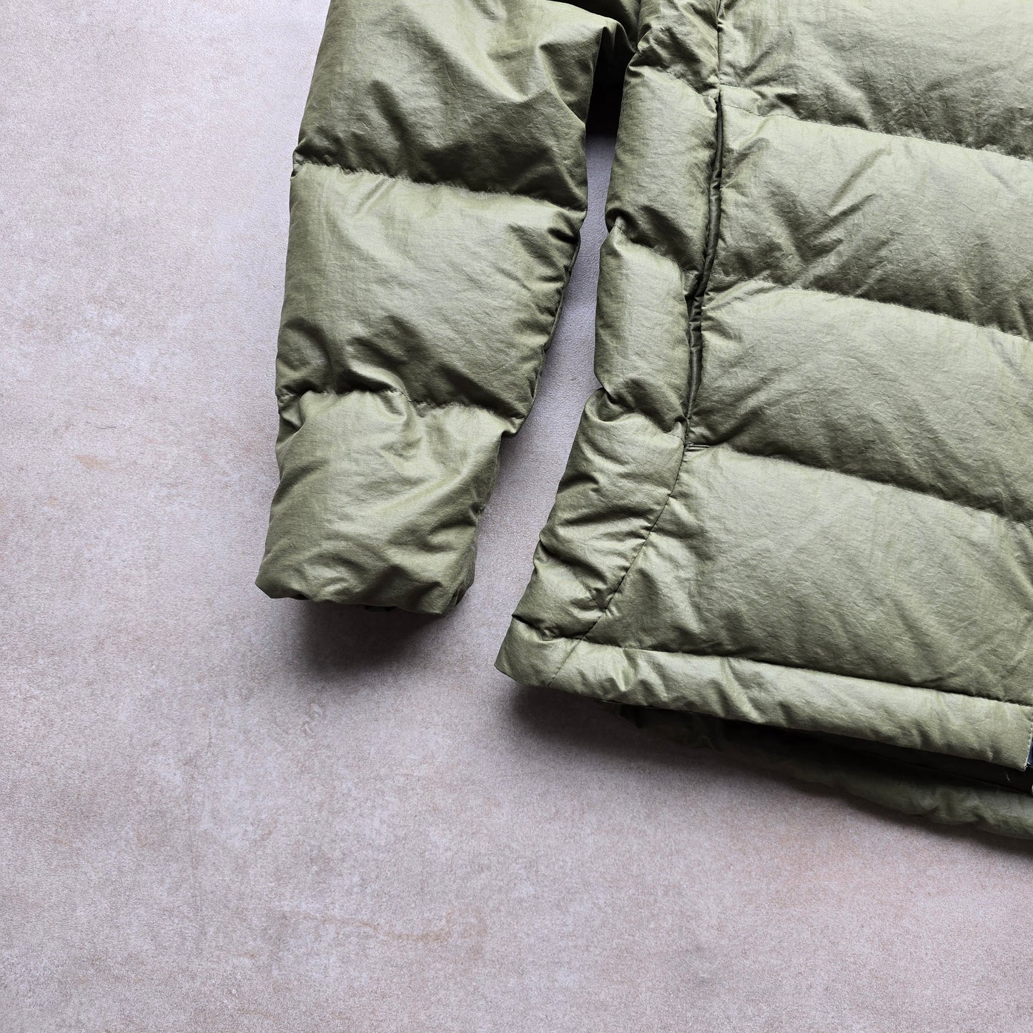 Kathmandu 550 Hooded Puffer Jacket - XS