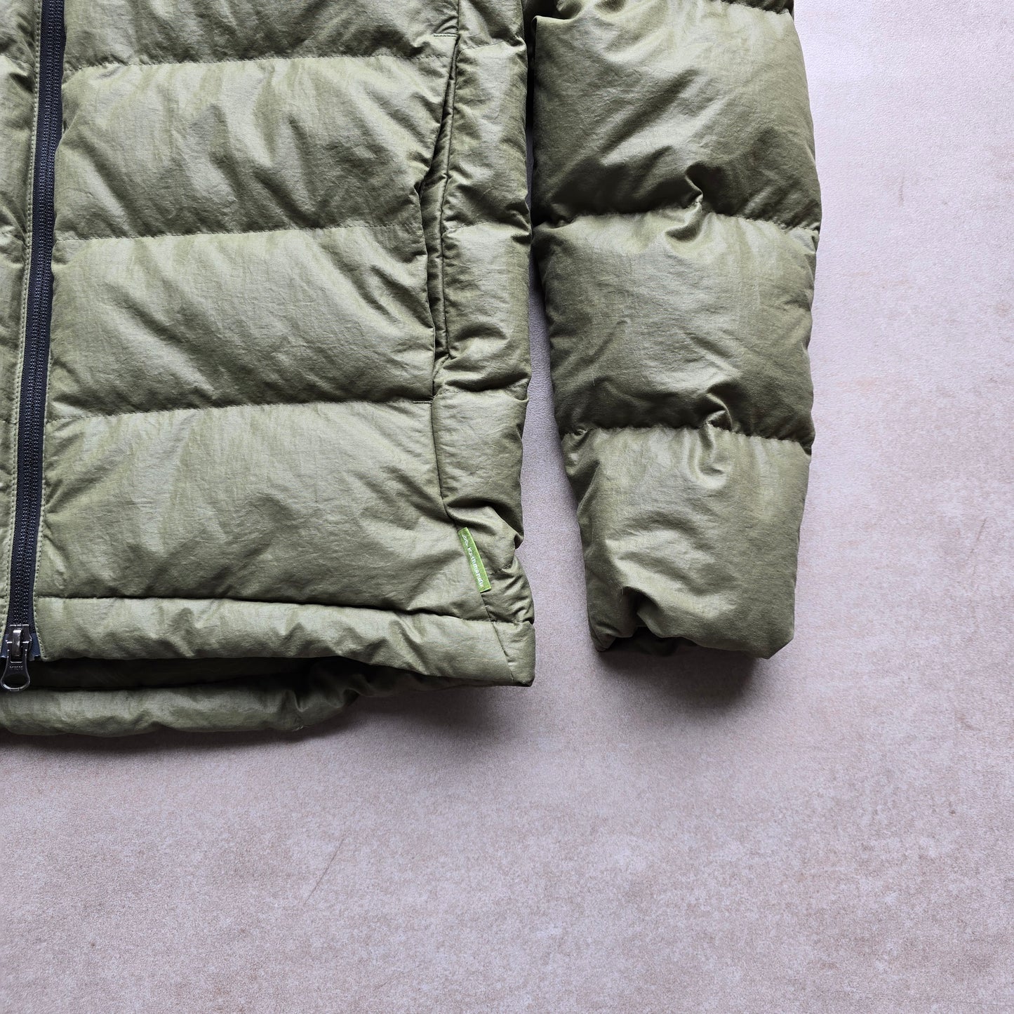 Kathmandu 550 Hooded Puffer Jacket - XS