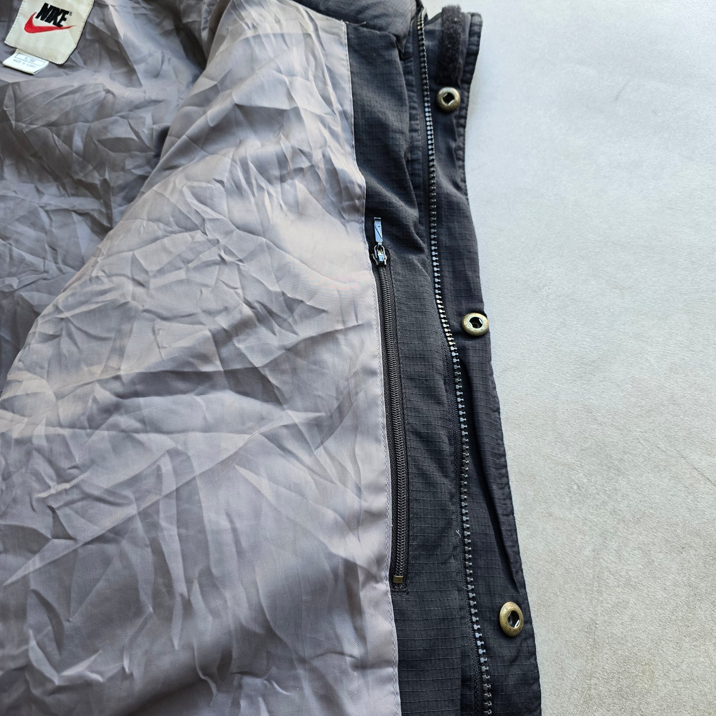 Vintage Nike Puffer Jacket - M