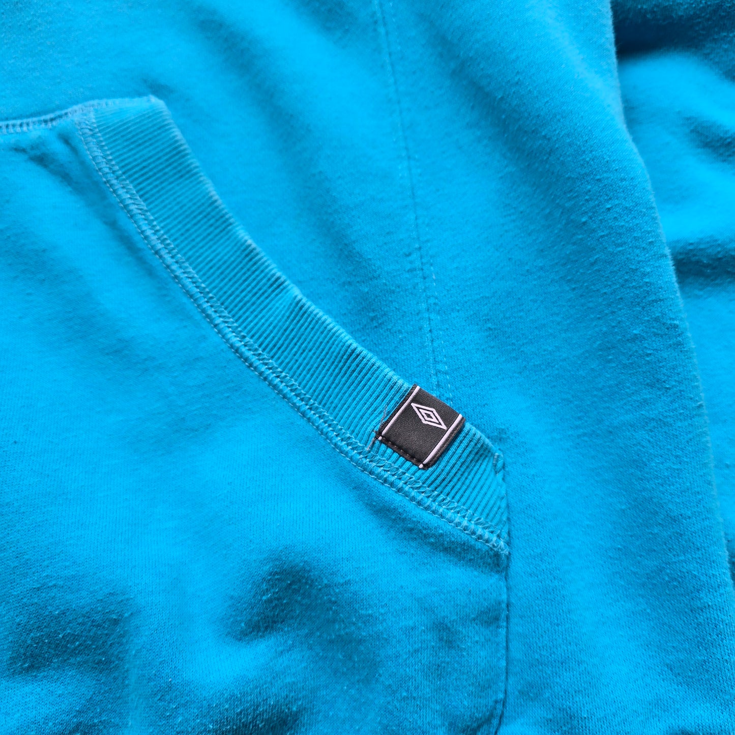 Vintage Umbro Hoodie - M