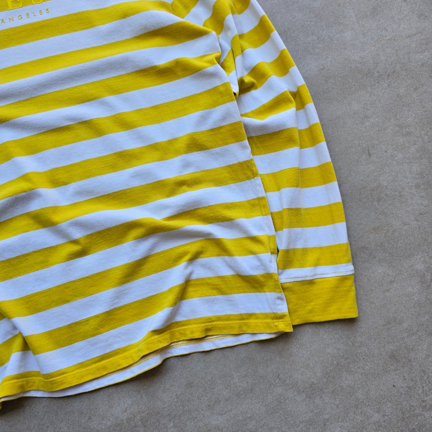 Guess Long Sleeve Tee - L