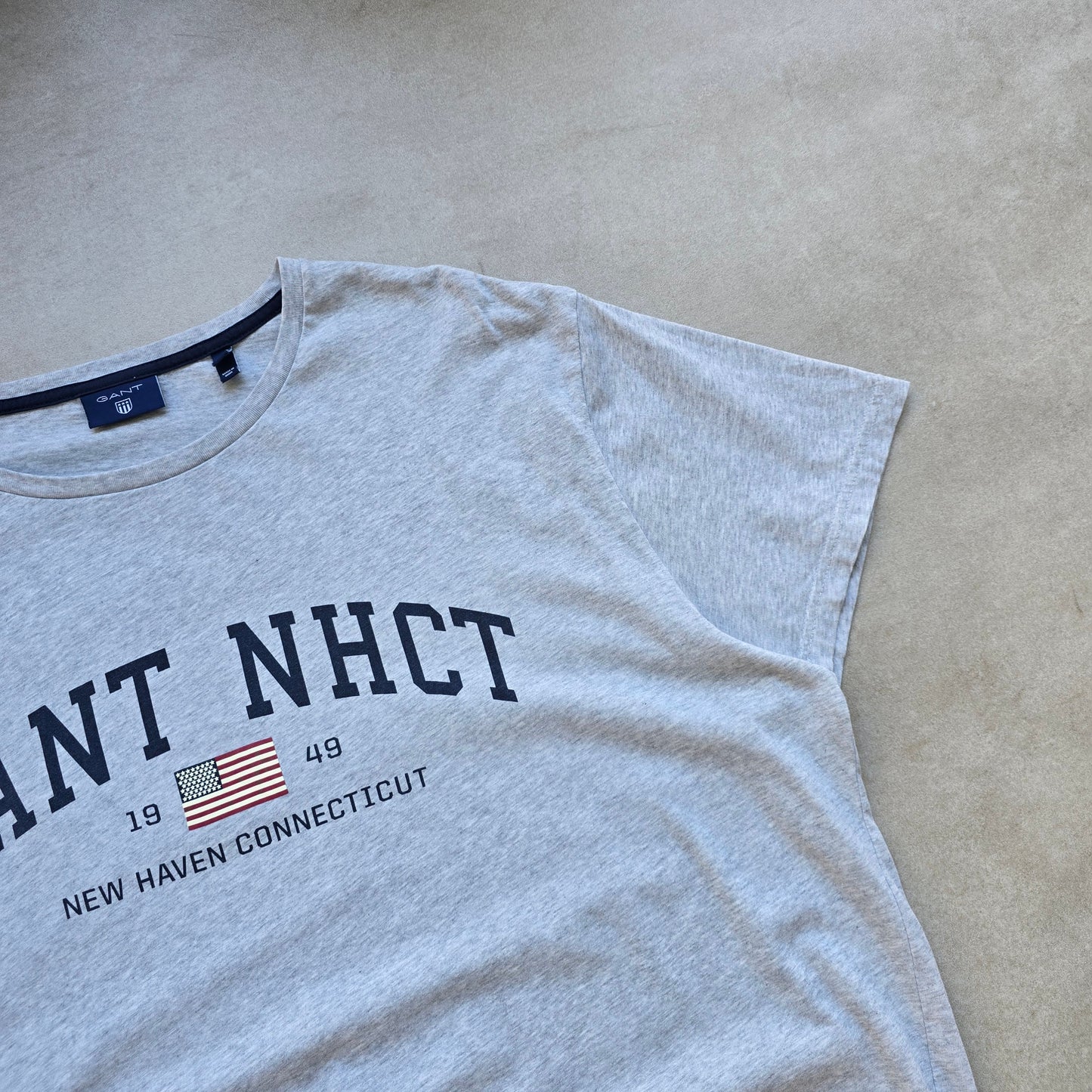 Gant Spellout Graphic Tee - 3XL