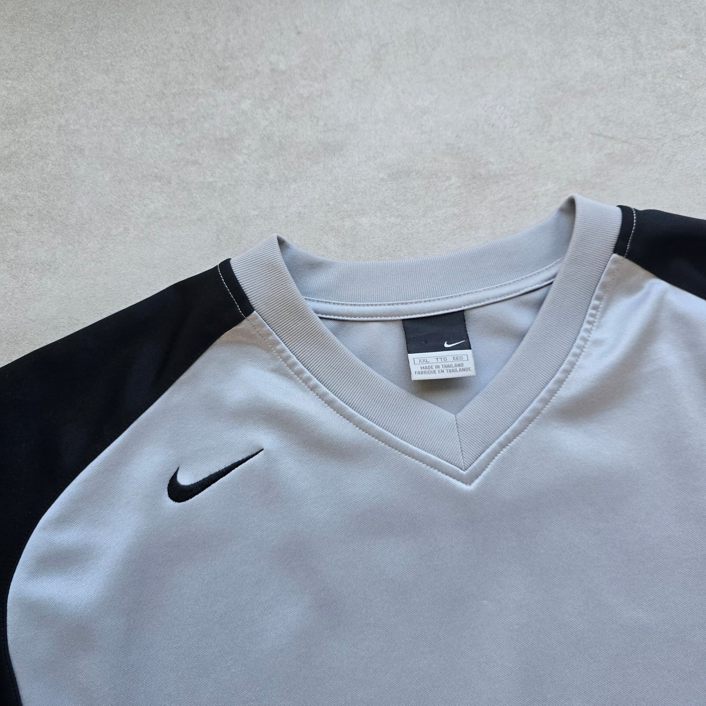 Vintage Nike Embroidered Swoosh Jersey Tee - L/XL