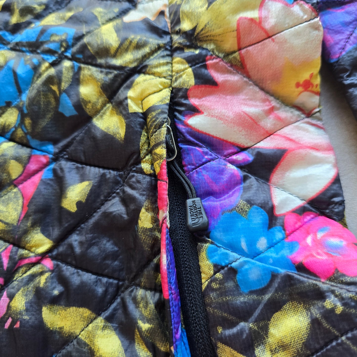 The North Face Floral Quilted Insulated Jacket - WMNS M