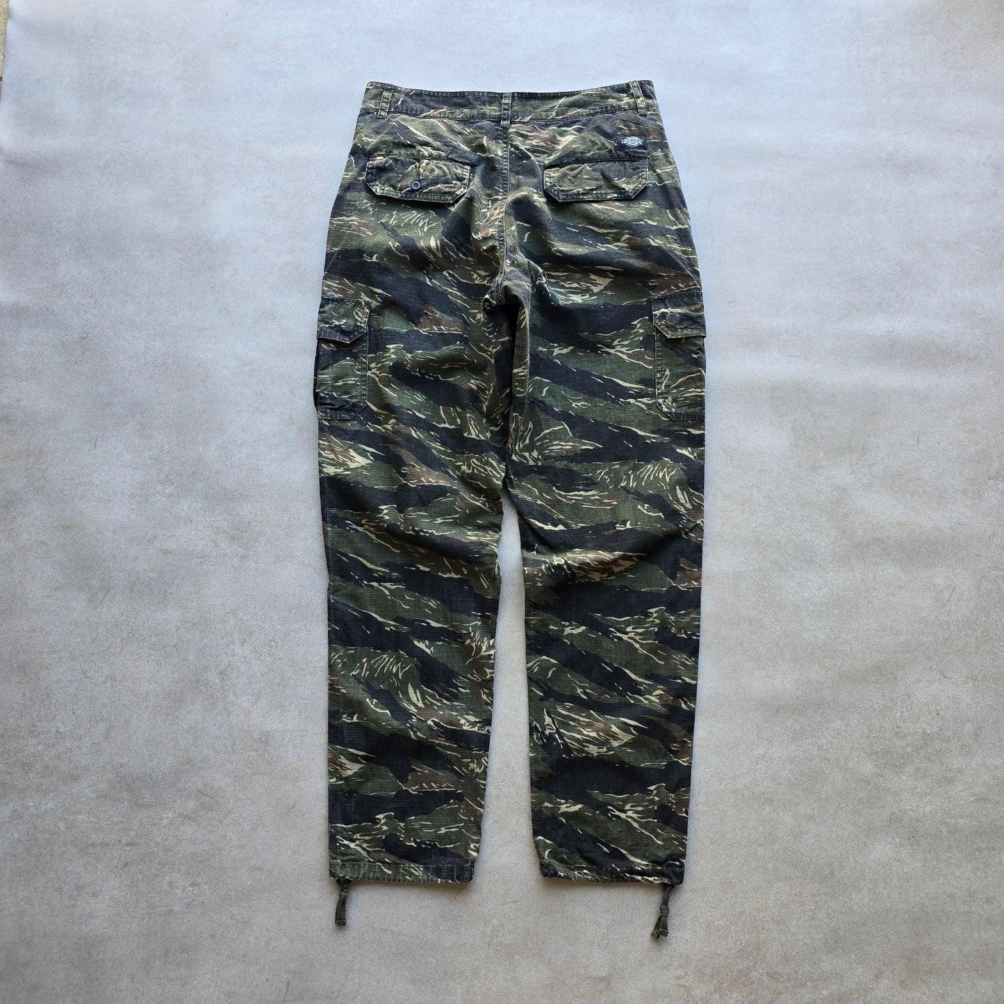 Dickies Camo Cargo Pants - 28