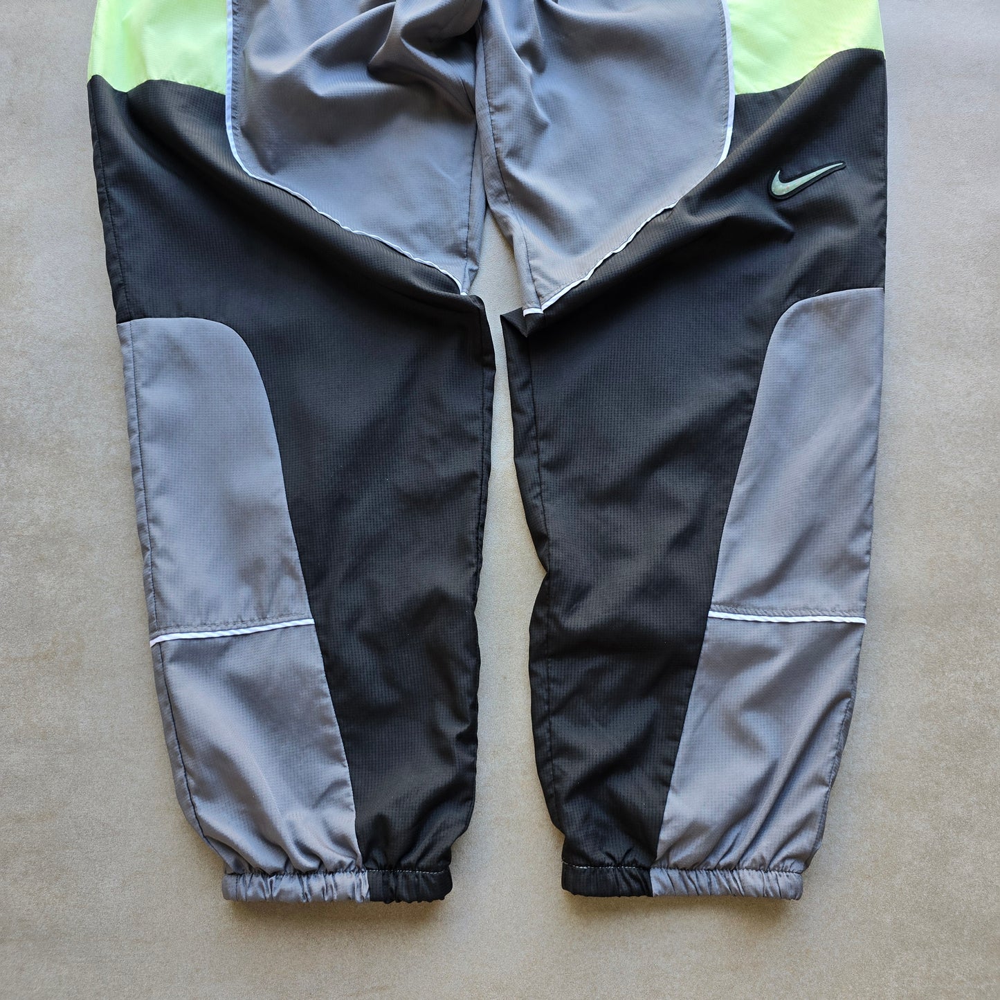 Nike Track Pants - M