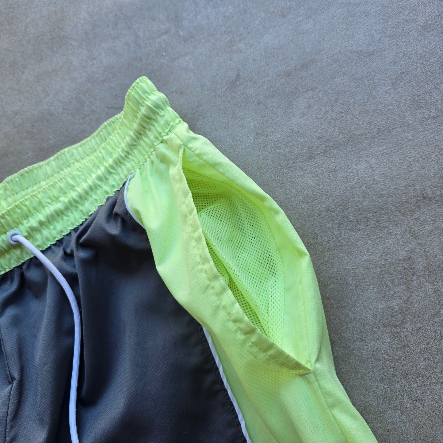 Nike Track Pants - M