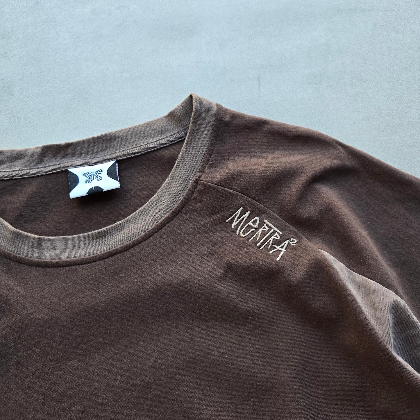 Mertra Mantis Brown Tee - L