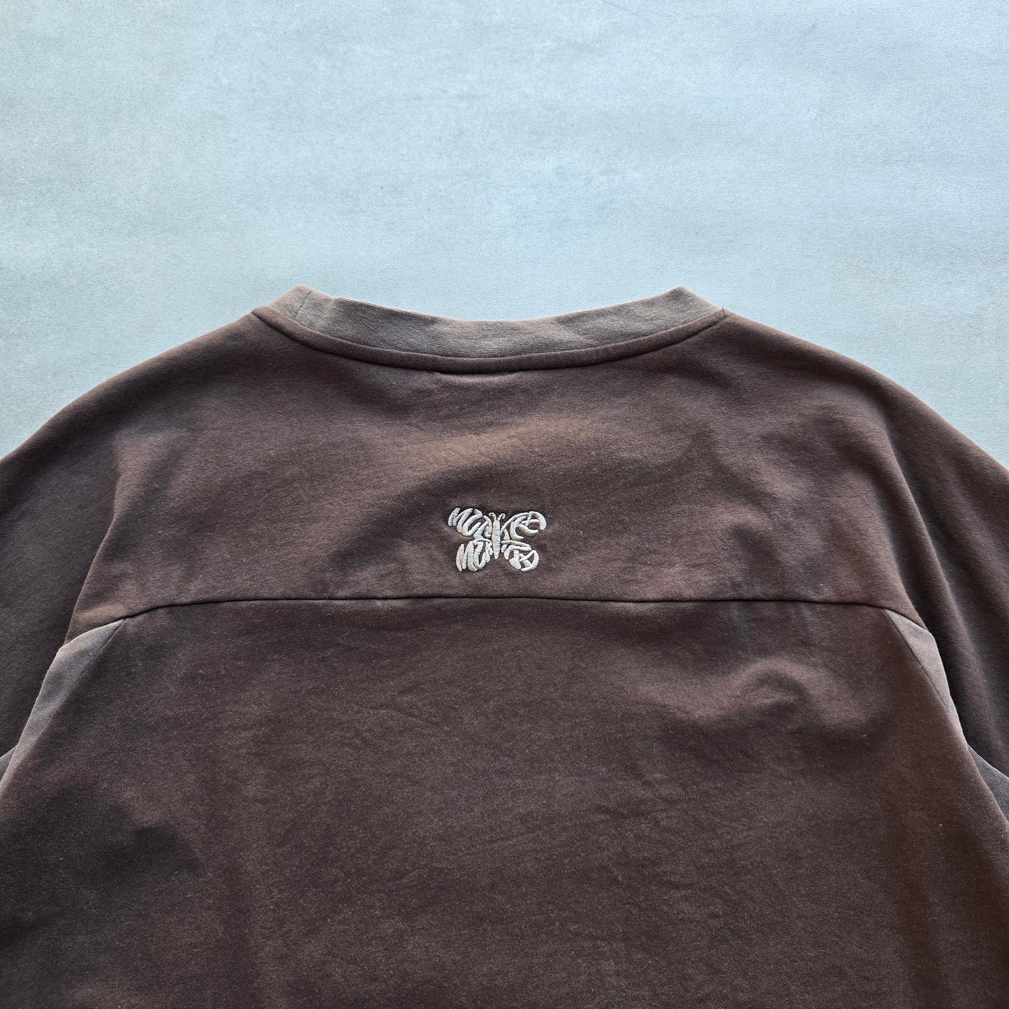 Mertra Mantis Brown Tee - L
