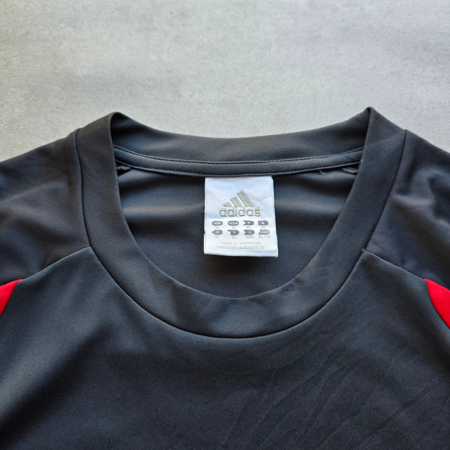 Y2K Adidas Tee - XL