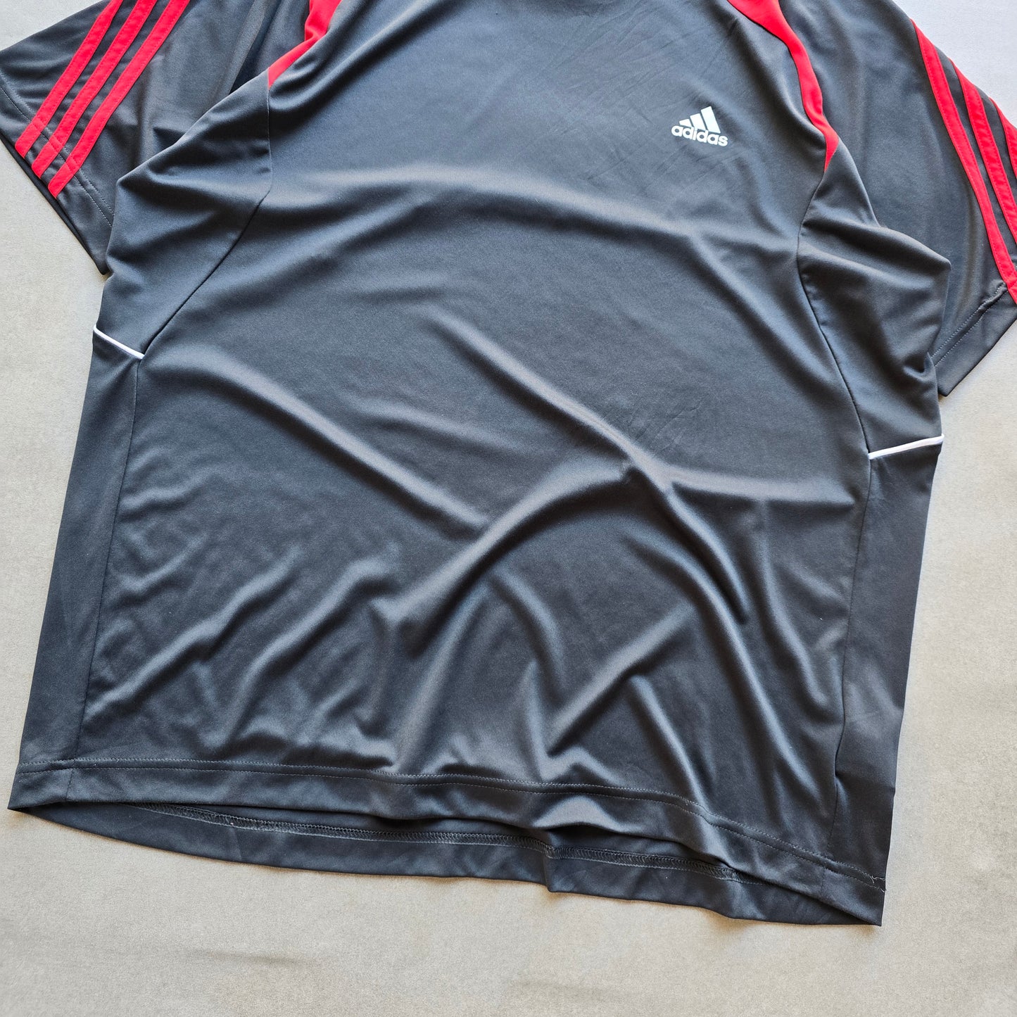 Y2K Adidas Tee - XL
