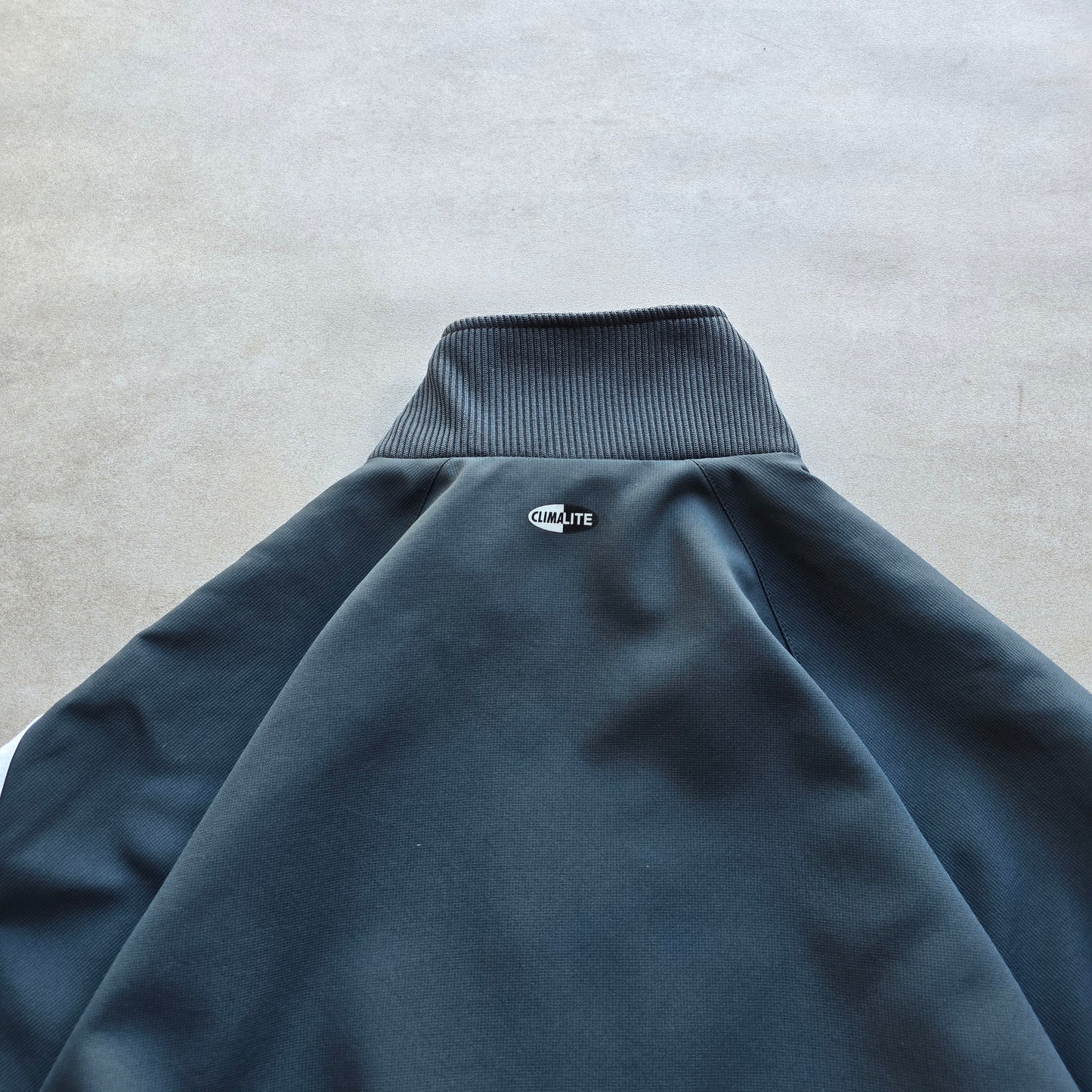 Vintage Adidas Windbreaker Jacket - M/L