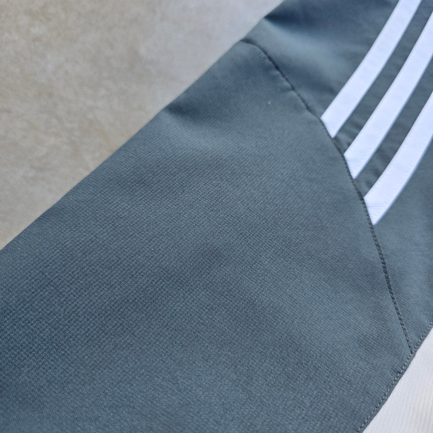 Vintage Adidas Windbreaker Jacket - M/L