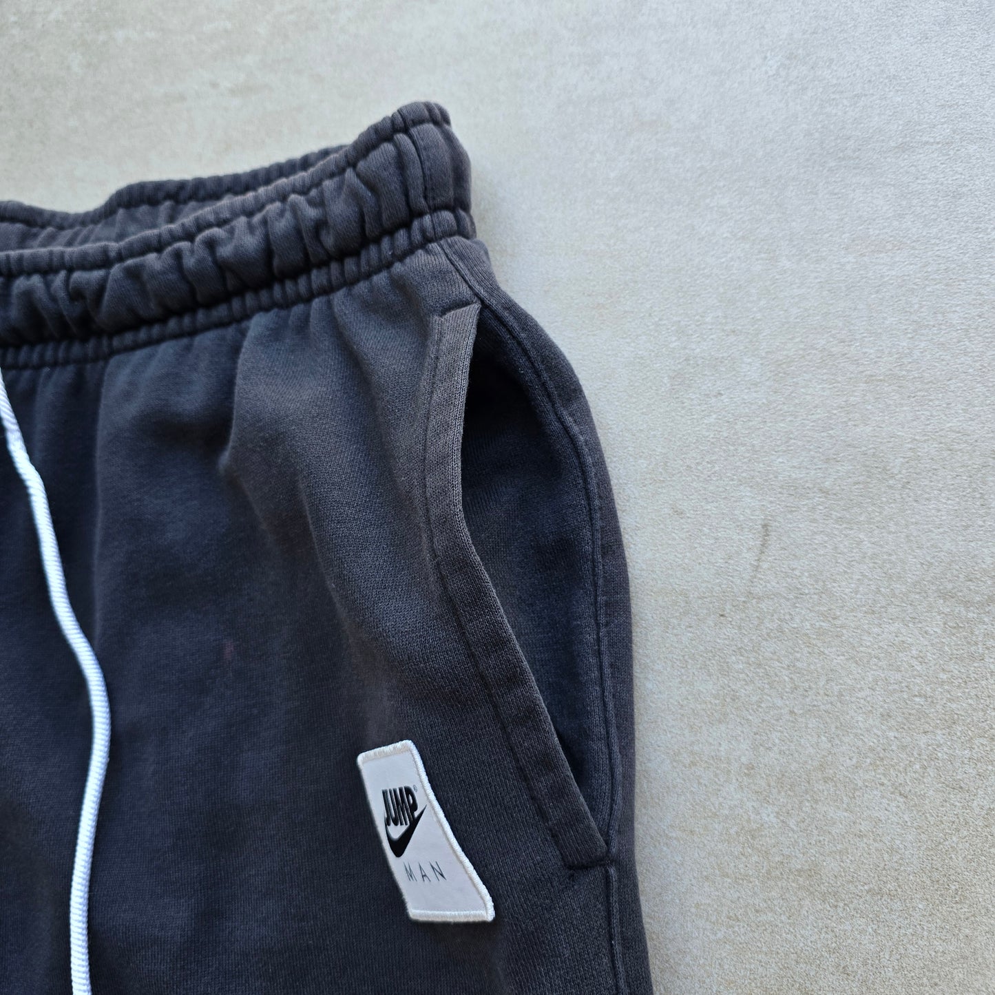 Jordan Jump Man Sweat Pants - L