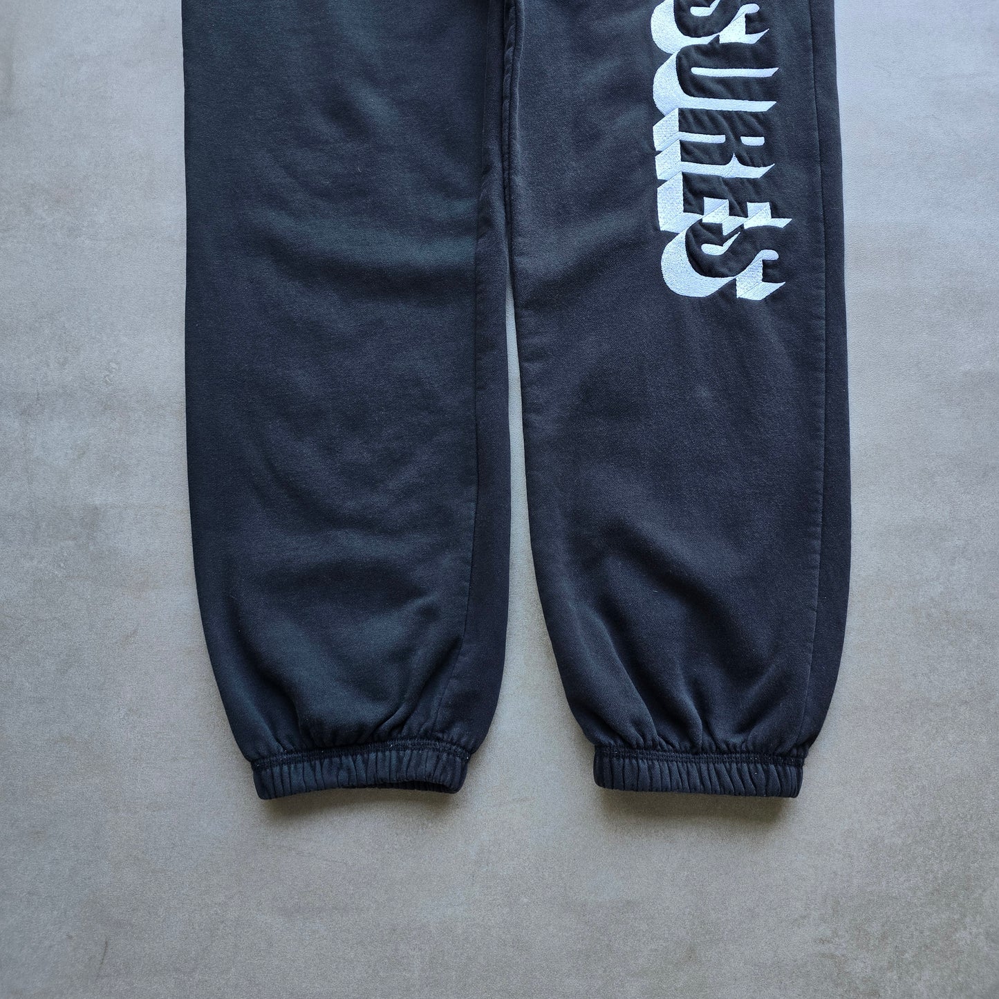 Pleasures Sweat Pants - M