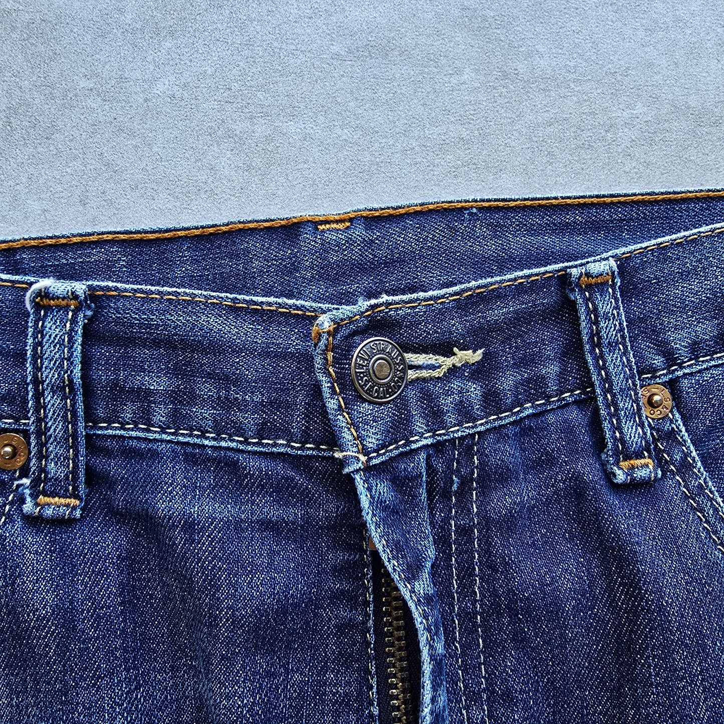 Levi's 504 Jeans - 36 x 30