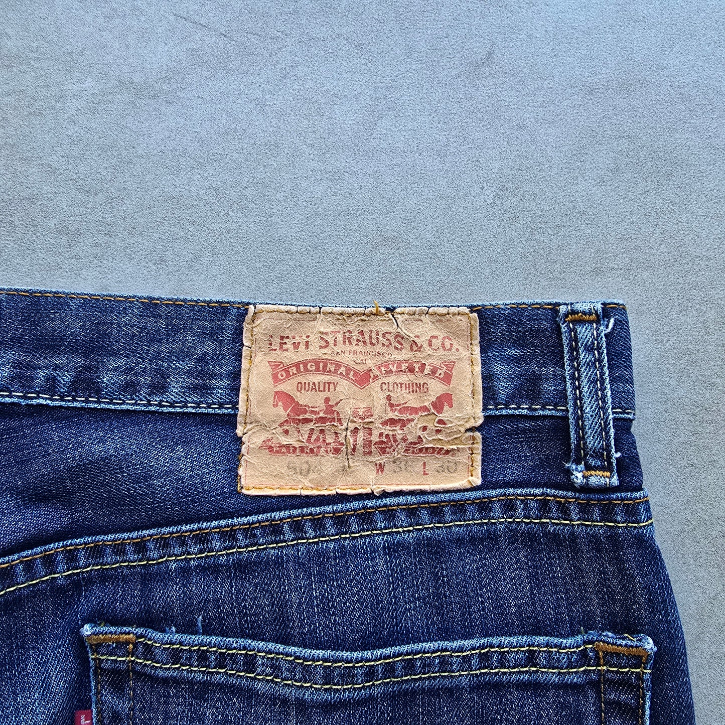 Levi's 504 Jeans - 36 x 30