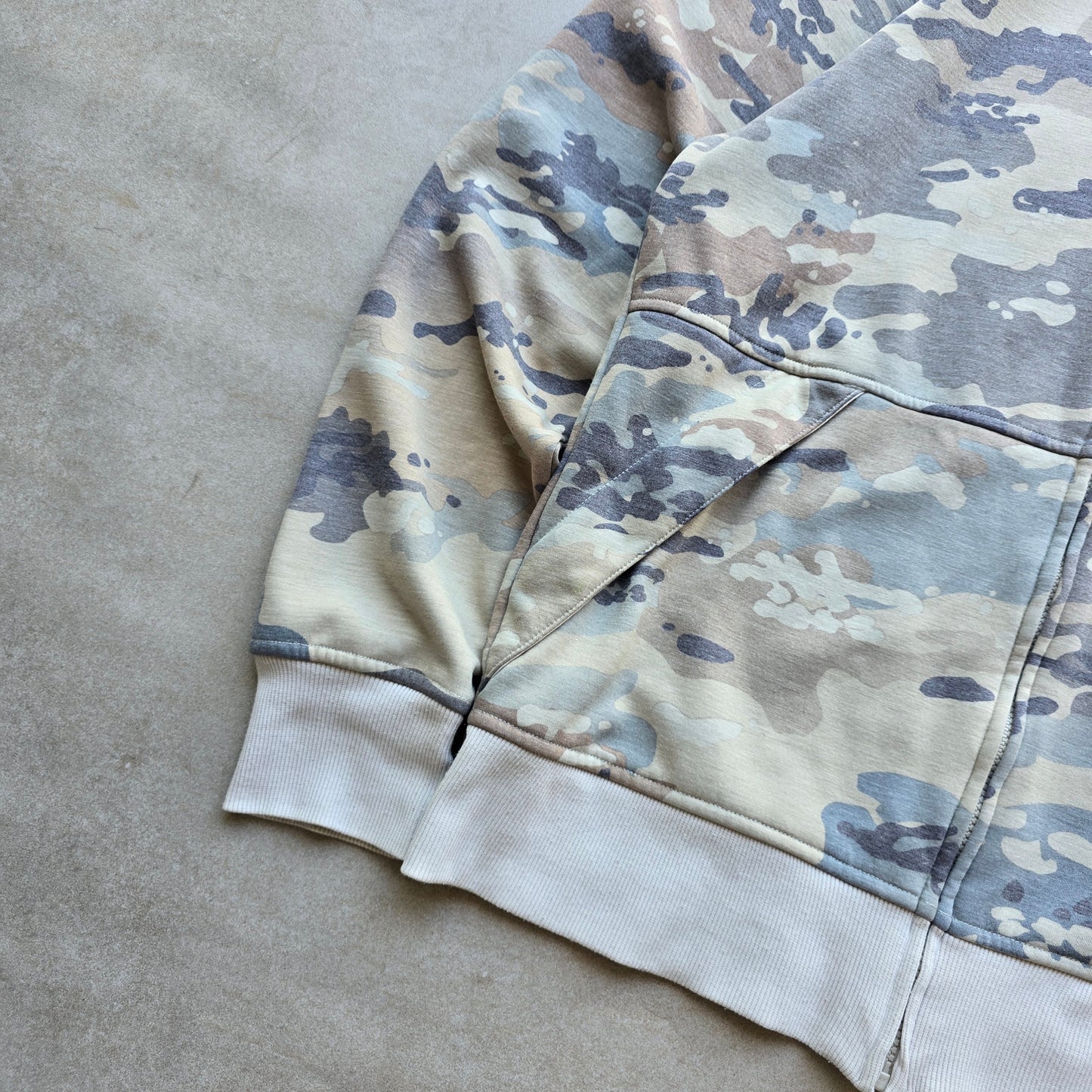Adidas Snowboarding Camo Hoodie - M