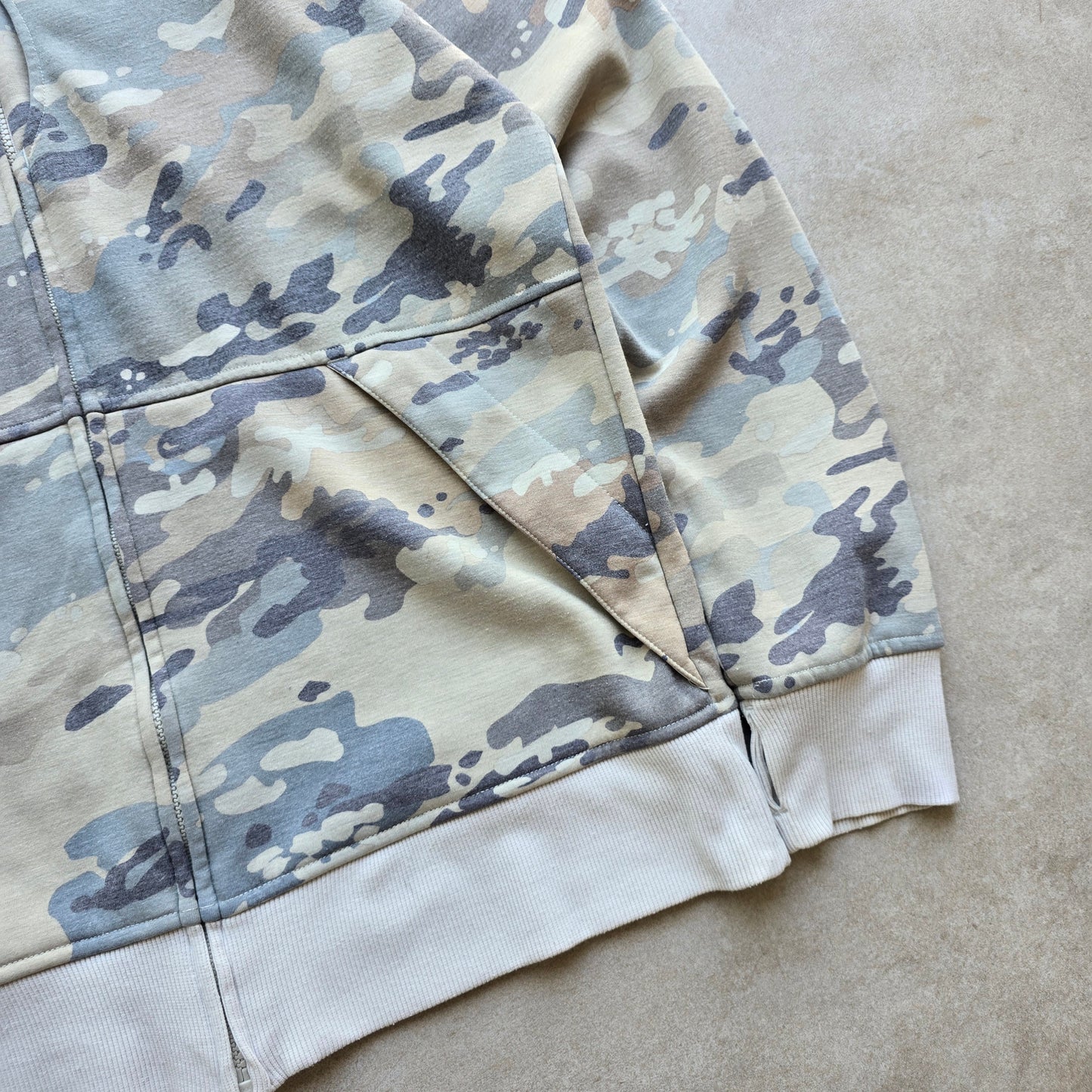 Adidas Snowboarding Camo Hoodie - M