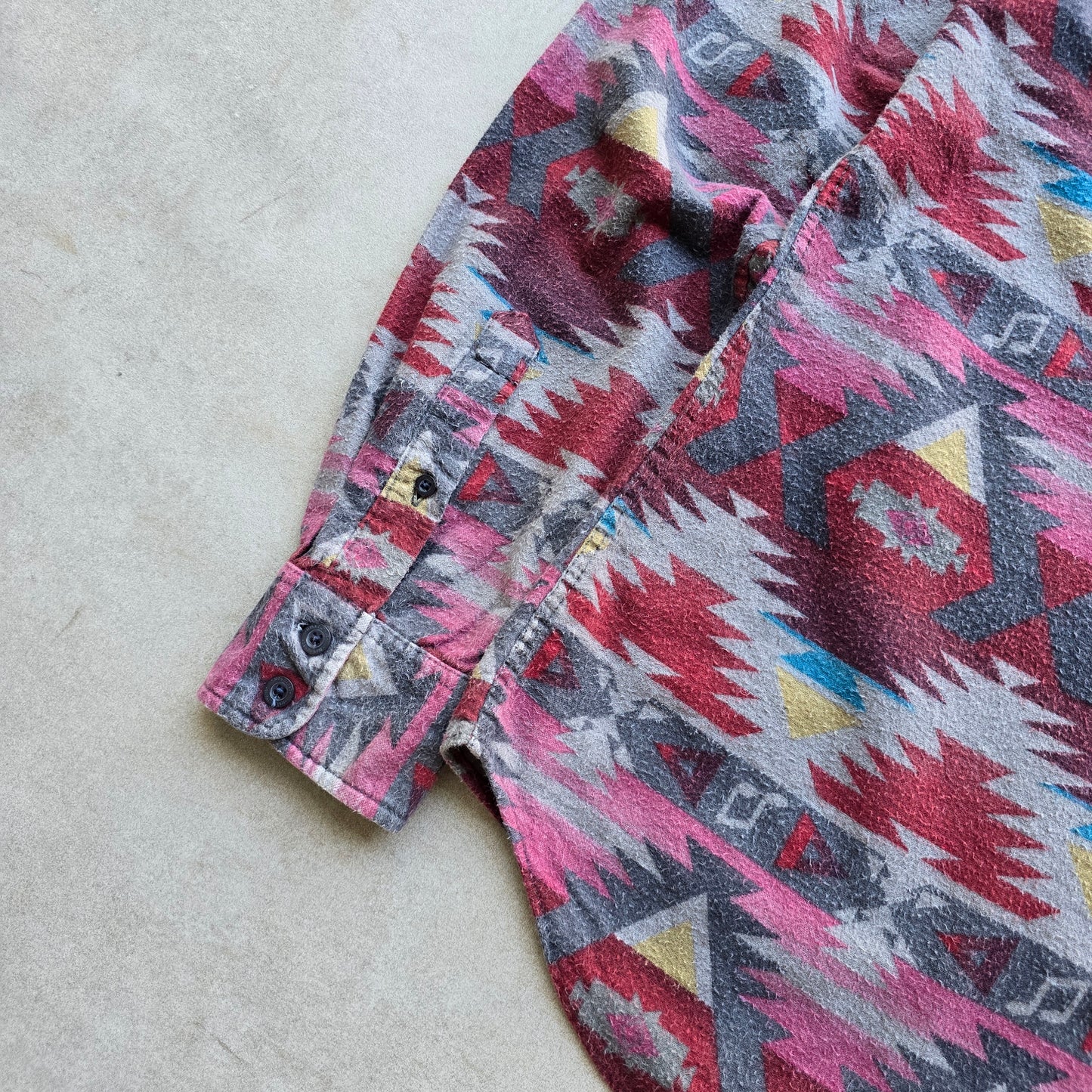 Mambo Loud Flannel Button Up Shirt - S