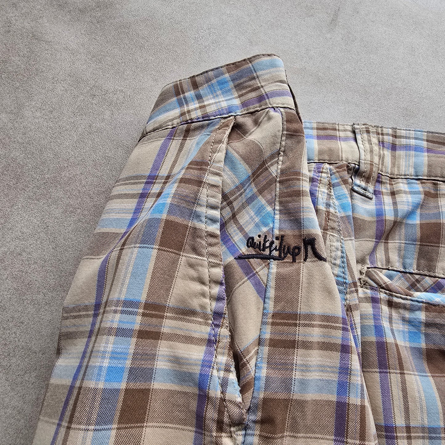 Vintage Quiksilver Shorts - 32