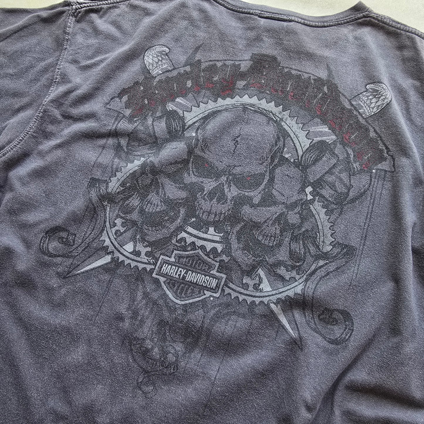 Y2K Harley Davidson Skulls Las Vegas Tee - XL