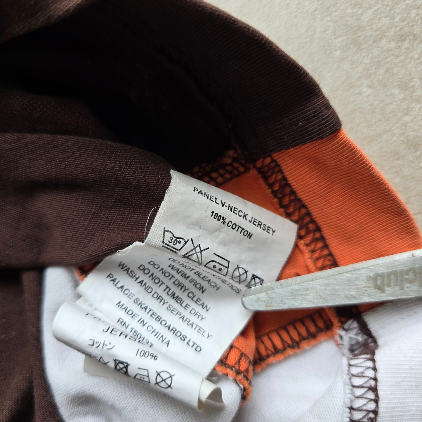 Palace Panel V-Neck Jersey Tee - S/M