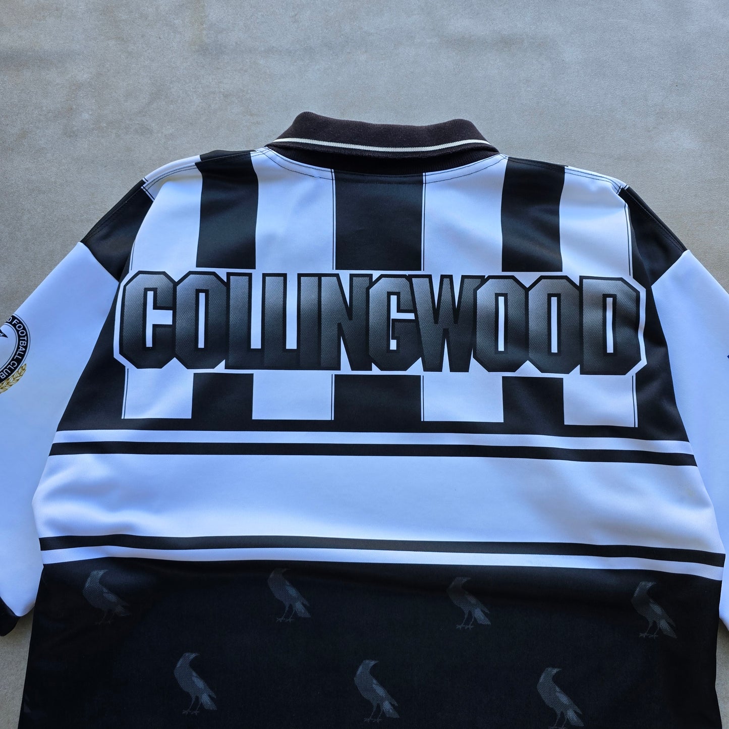 Vintage 90's Puma Collingwood AFL Jersey - L