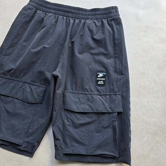 Nike Air Max Woven Cargo Shorts - S