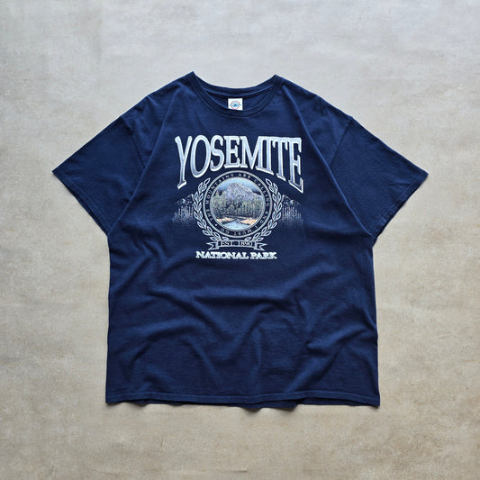 Vintage 2000's Yosemite National Park Tee - XL