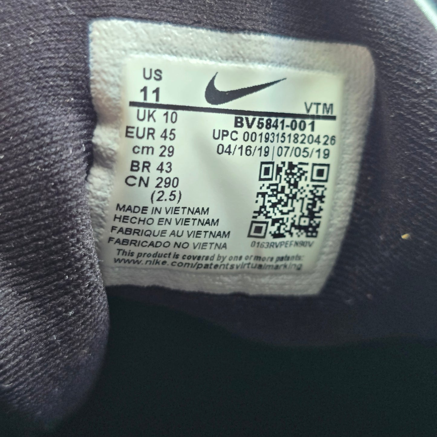 Nike Air MX 720-818 'Metallic Silver' - US11
