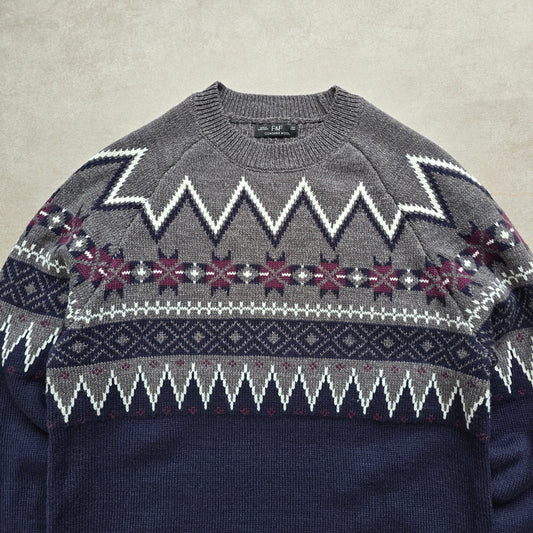 Vintage 2000's Knit Sweater - M
