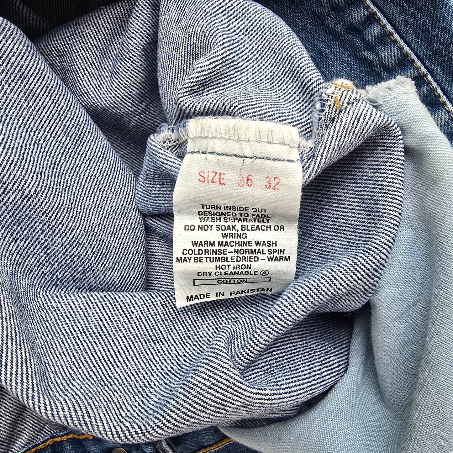 Vintage Levi's 504 Jeans - 36 x 32