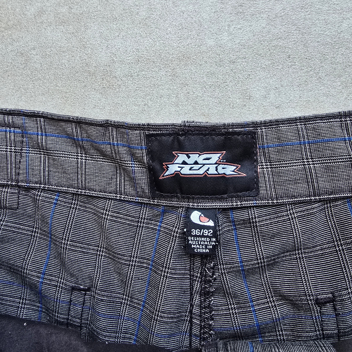 Vintage 2000's No Fear Plaid Shorts - 36