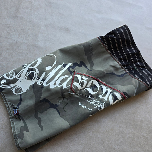 Vintage 2000's Billabong Camo Board Shorts - 30