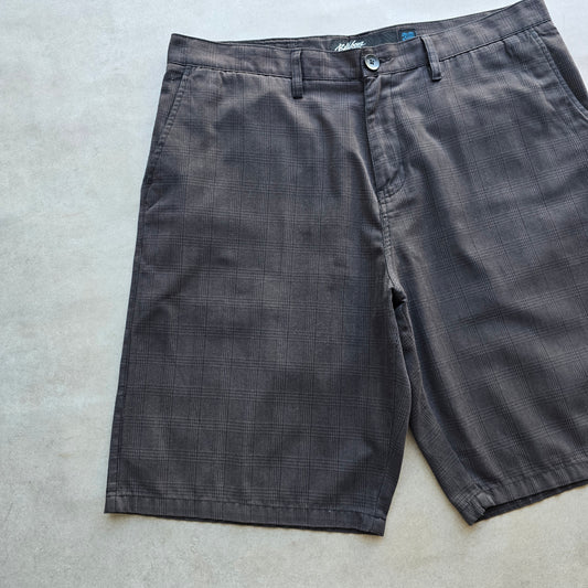 Vintage 2000's Billabong Plaid Shorts - 38