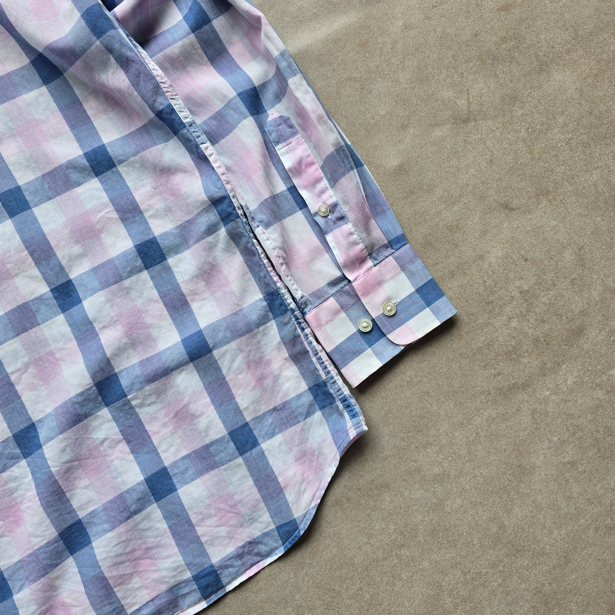 Gant Plaid Long Sleeve Button Up Shirt - M