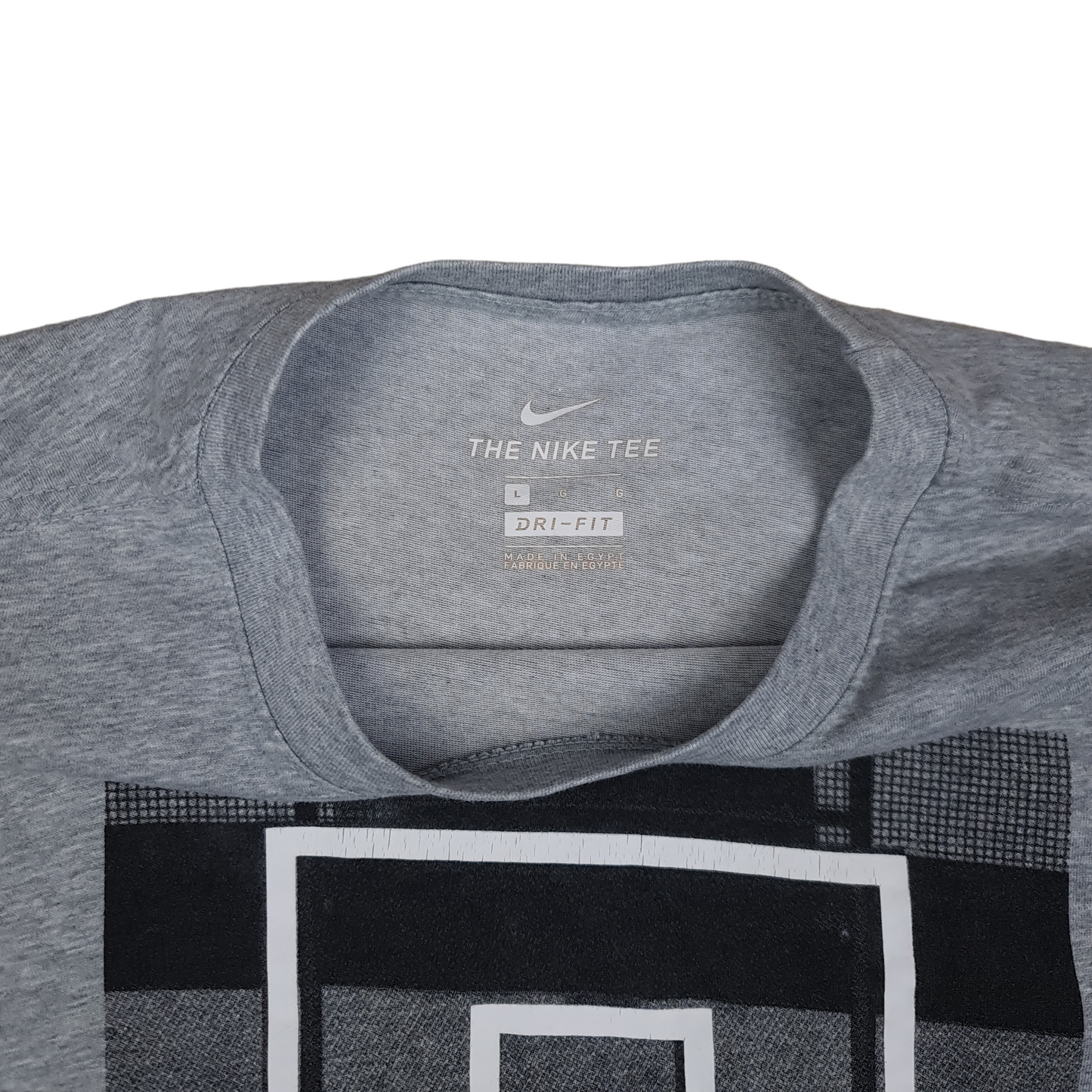 Nike Tee - M