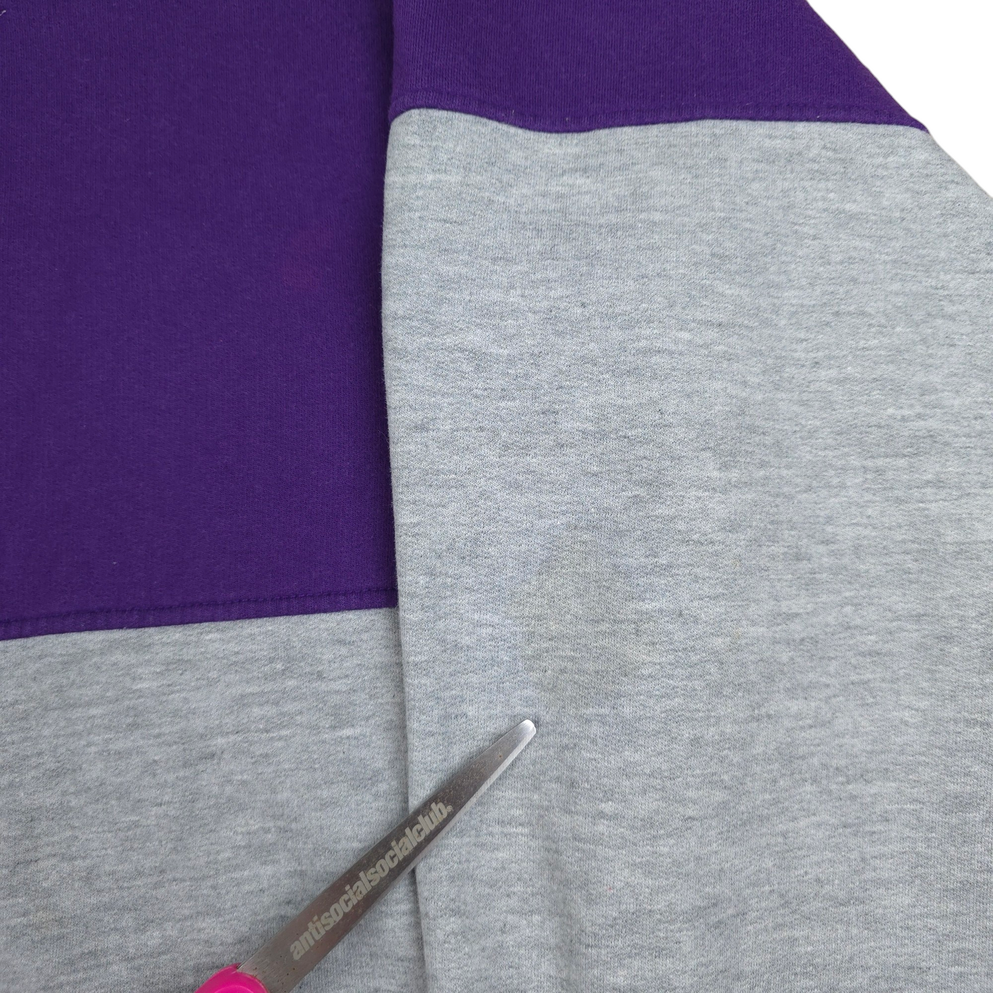 Vintage 80's Nike Two-Tone Sweatshirt - L