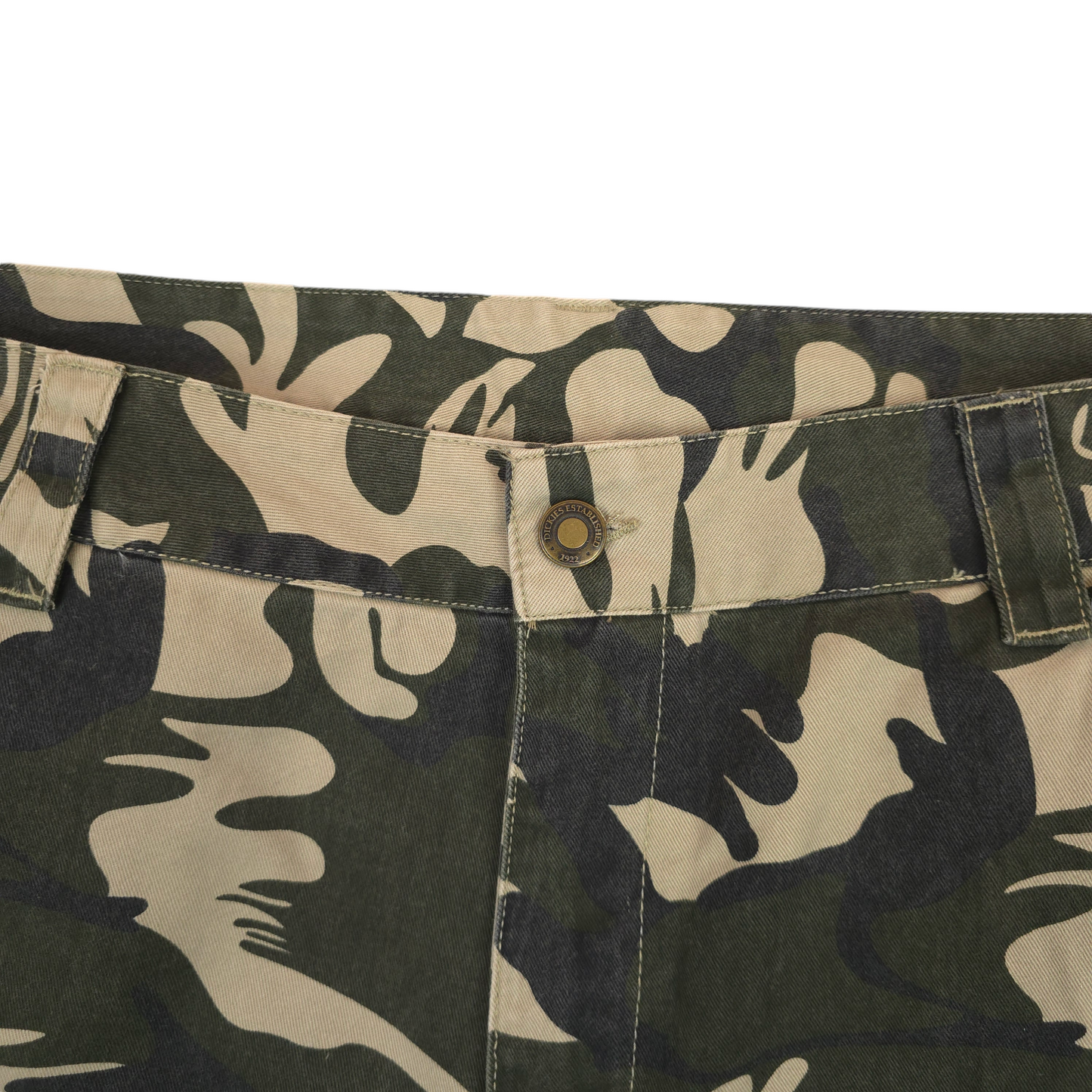 Dickies Camo Cargo Shorts - 40