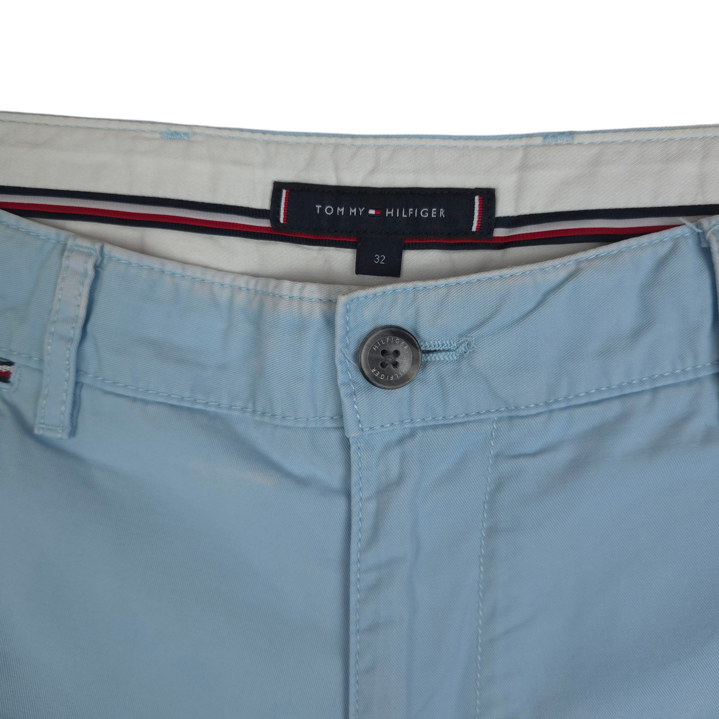 Tommy Hilfiger Shorts - 32