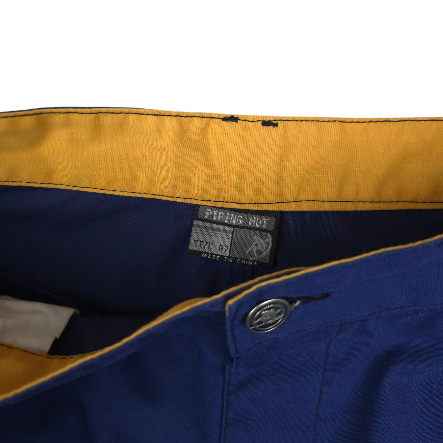 Vintage Piping Hot Baggy Cargo Shorts - M