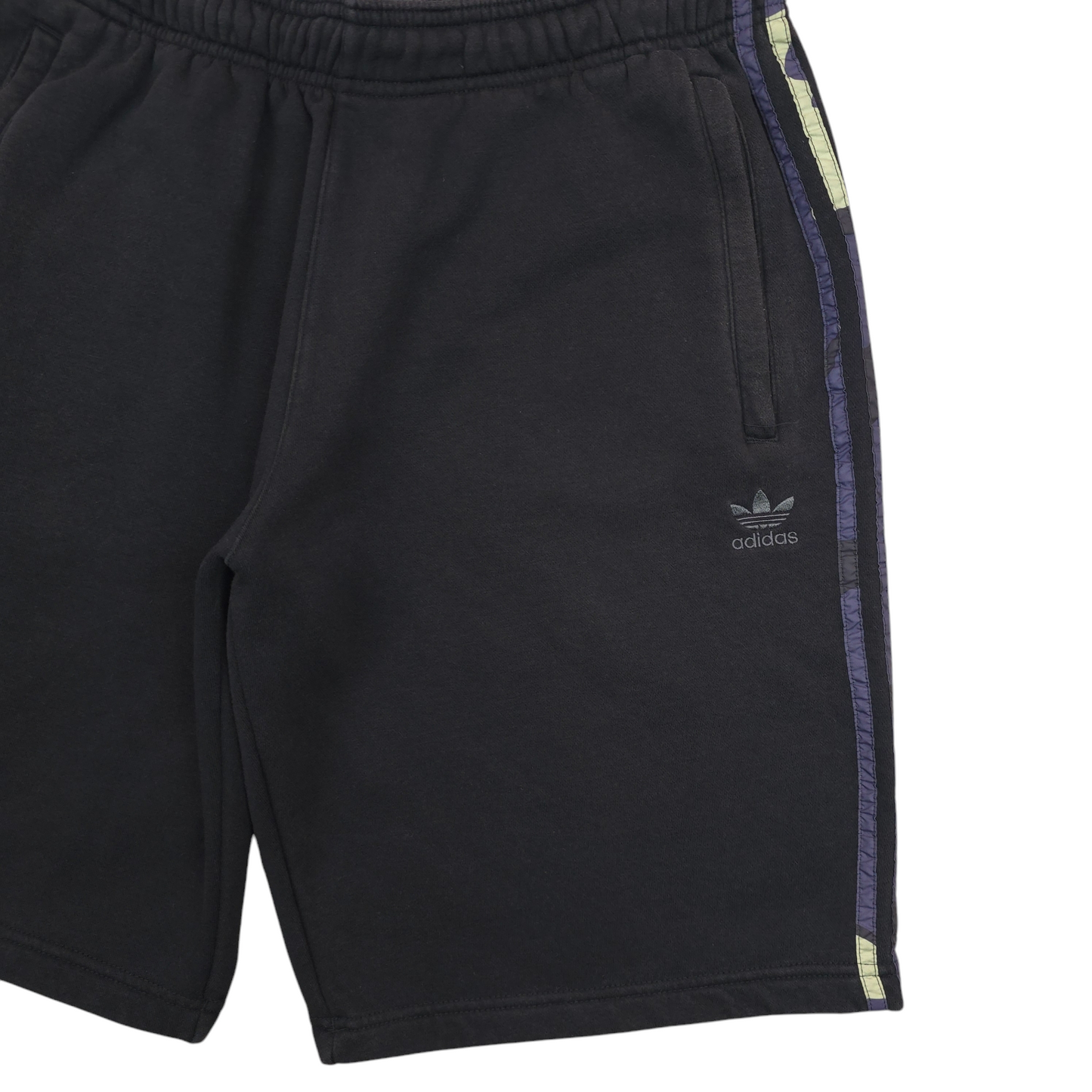 Adidas Sweat Shorts - L