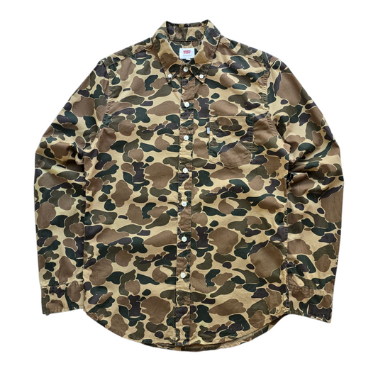 Levi's Camo Button Up Shirt - S