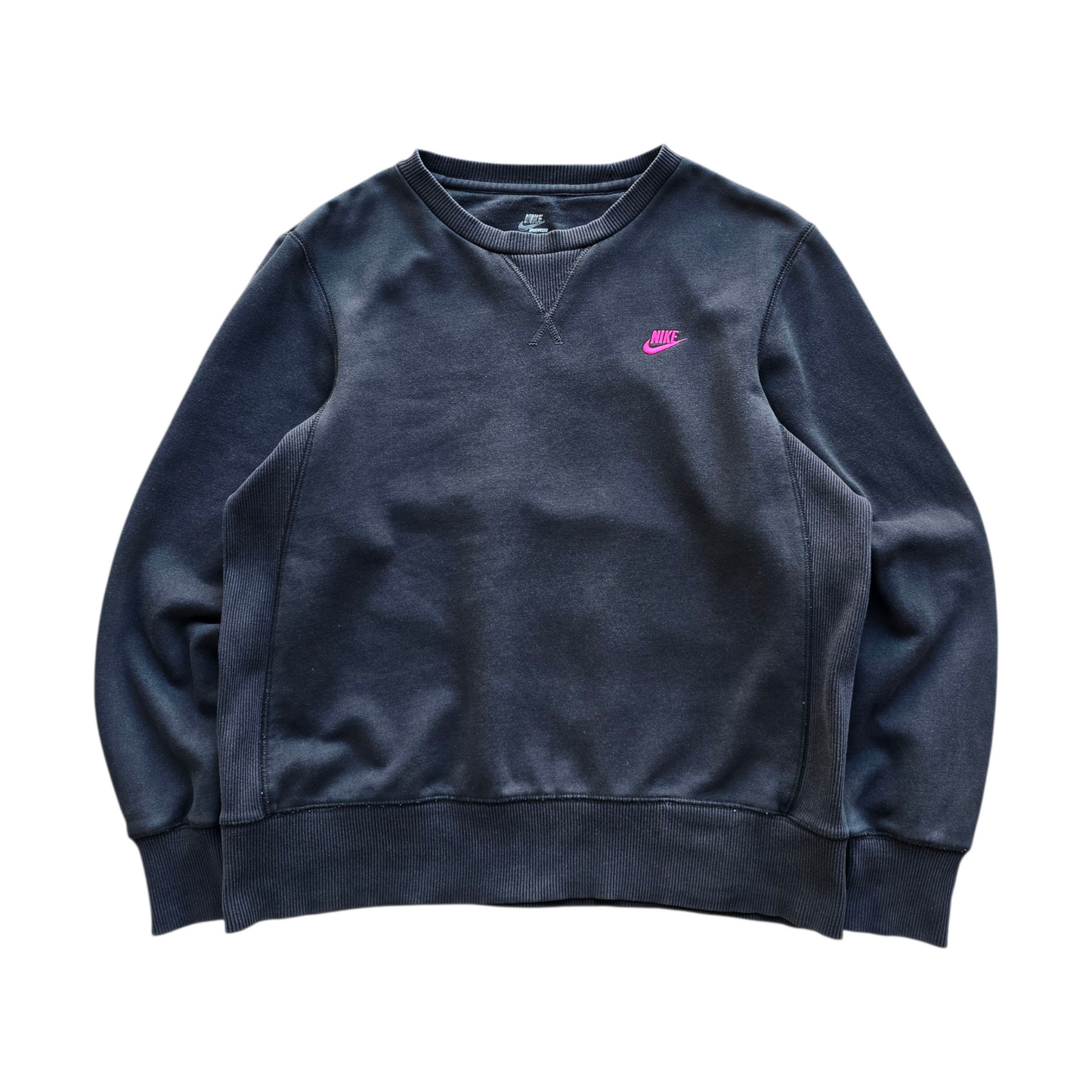 nike sweatshirt black faded women's medium